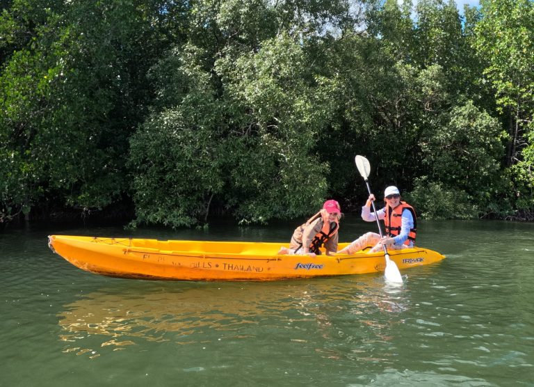 Warum Inseln des Indischen Ozeans & Thailand sichere Reiseziele für Familien mit Kindern sind