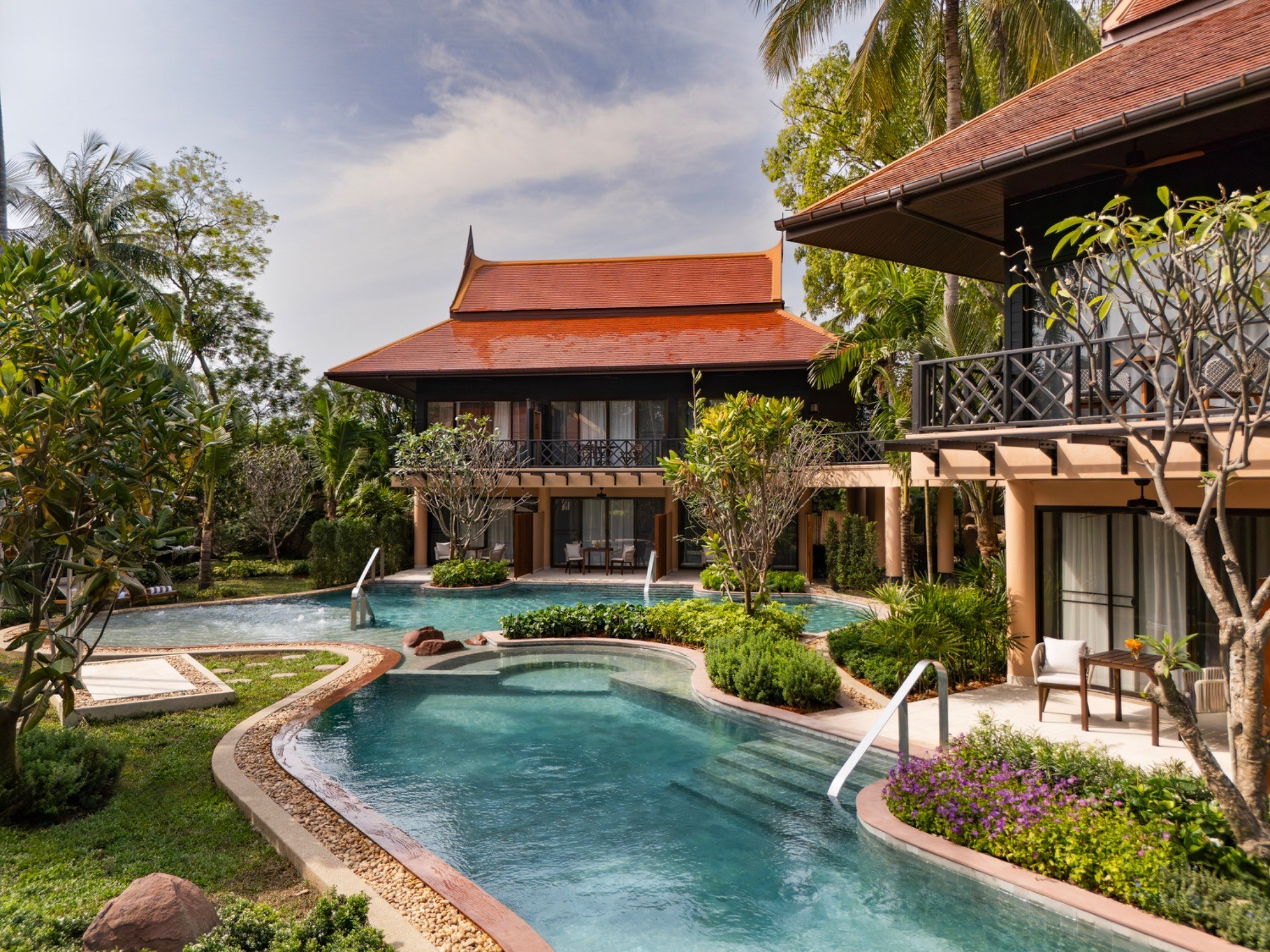 Anantara Hua Hin – Pools vor den Zimmerterrassen