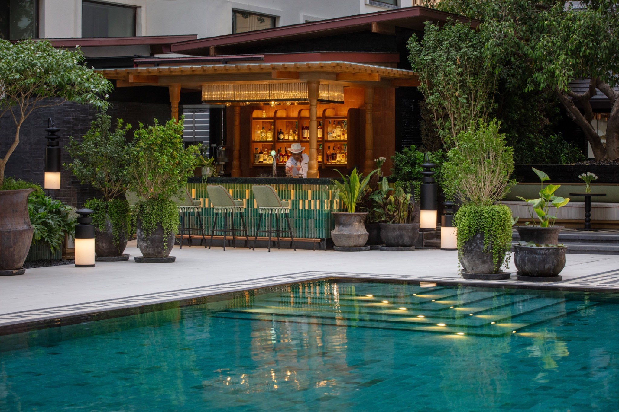 Anantara Siam Bangkok – The Garden Terrace