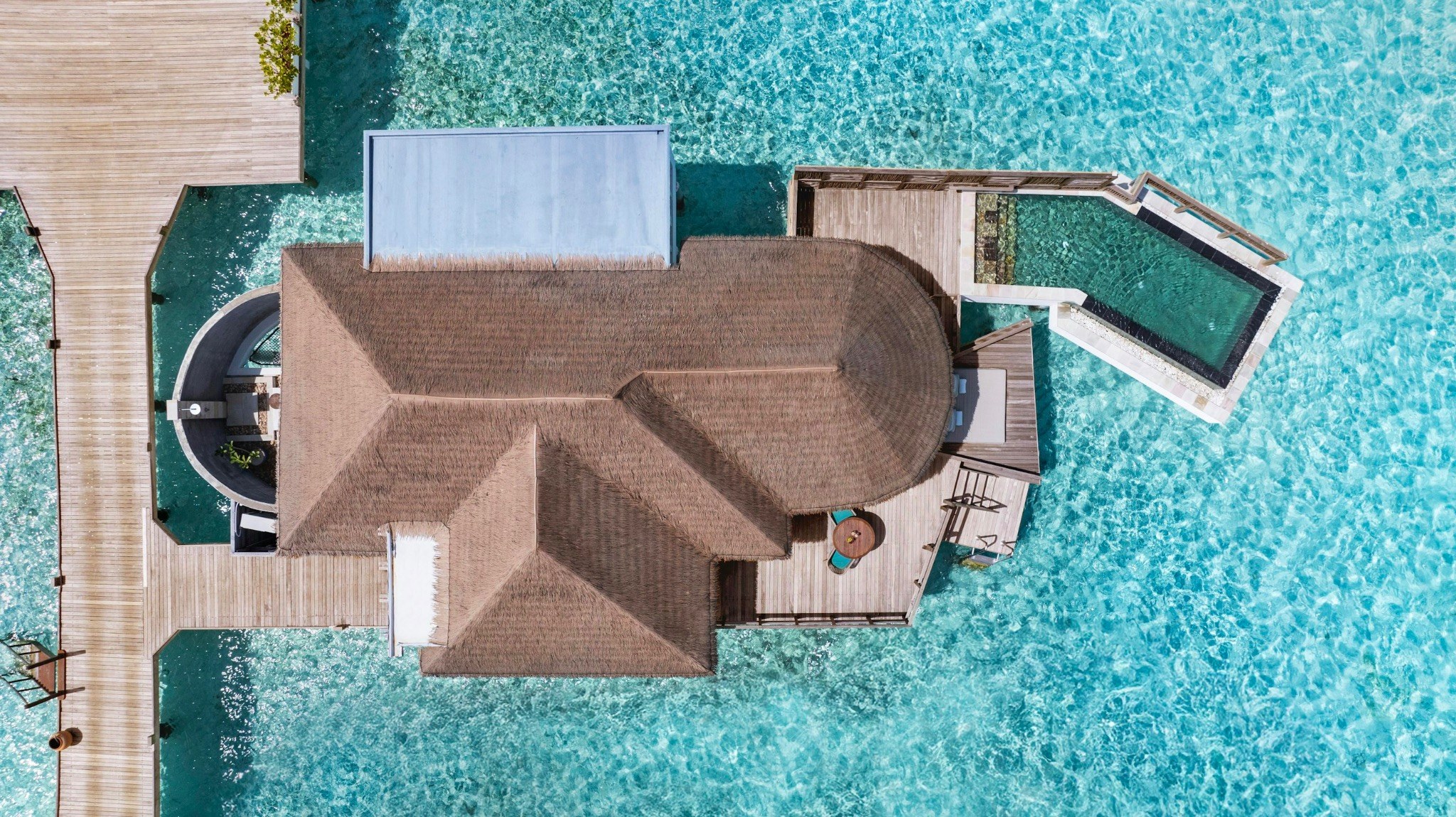 Six Senses Kanuhura – Family Water Villa aus der Luft