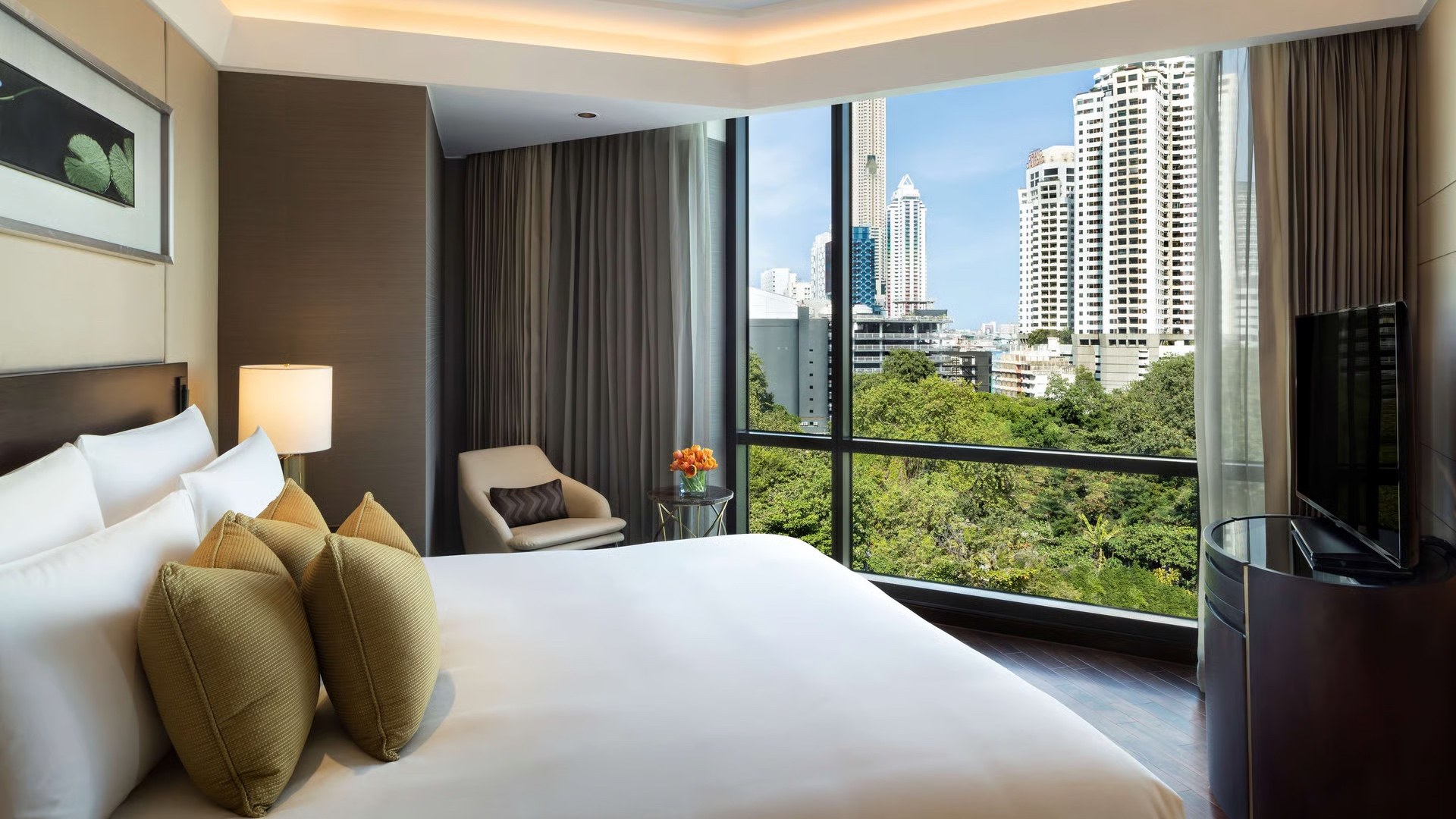 Siam Kempinski Bangkok – Zimmer mit Blick ins Grüne